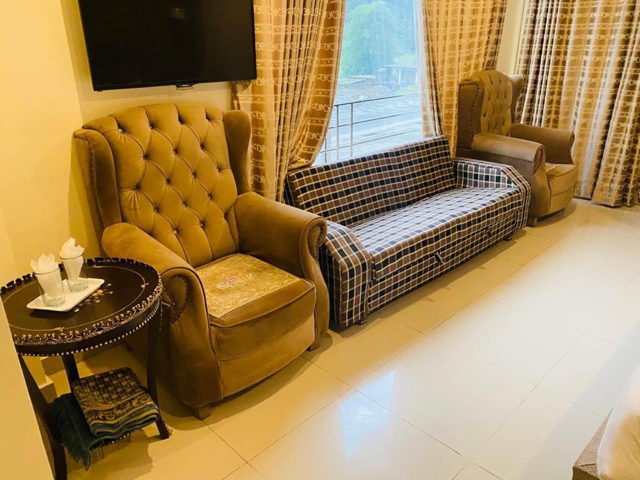 Manila Heights Hotel Naran Εξωτερικό φωτογραφία
